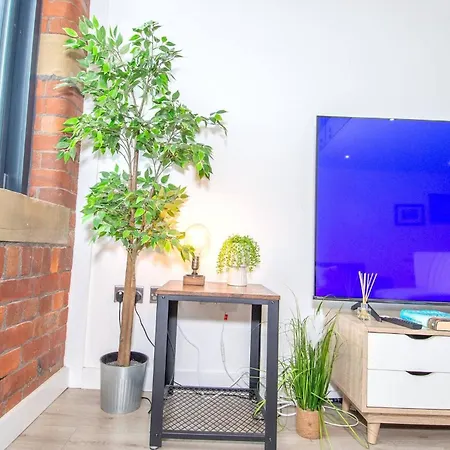 Apartamento Charming 2-bedroom In With Views