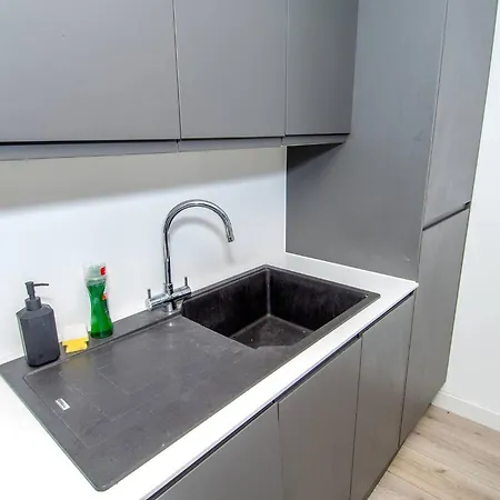 Charming 2-bedroom In With Views Apartamento Bradford (West Yorkshire)