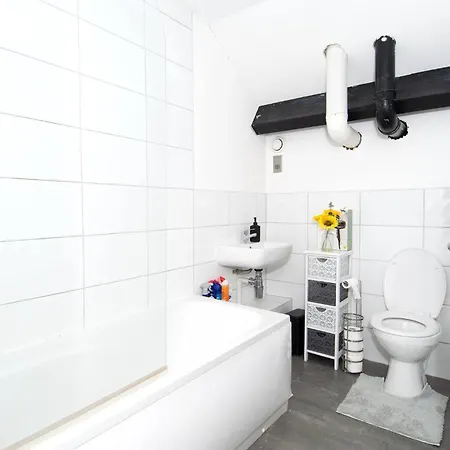 Charming 2-bedroom In With Views Apartamento Bradford (West Yorkshire)