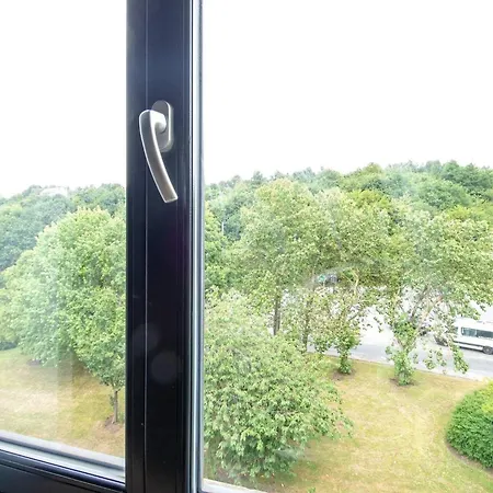 Charming 2-bedroom In With Views Apartamento *