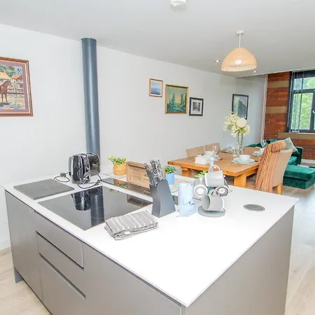 Apartamento Charming 2-bedroom In With Views Bradford (West Yorkshire)